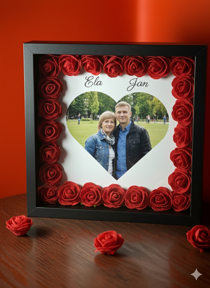 Personalizowana Ramka 3D "Różane Serce" – Wasze Zdjęcie w Eleganckiej Oprawie